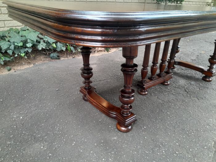 A 19th Century French Oak Henry lll Style Dining Table - Image 9