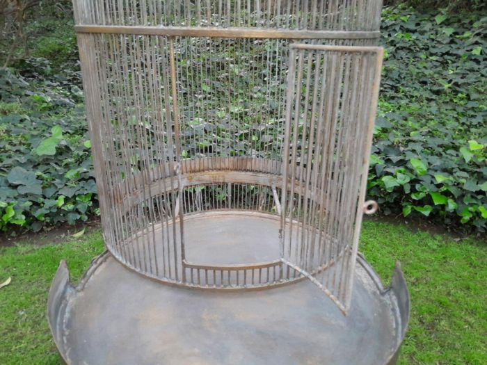 A 20th Century Hand-Gilded with Gold-Leaf  Wrought Ion Birdcage on Stand - Image 5
