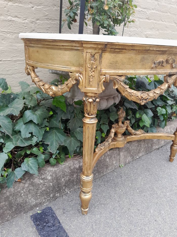 A 20th Century French Style Hand-Gilded Console Table with Marble Top ND - Image 5