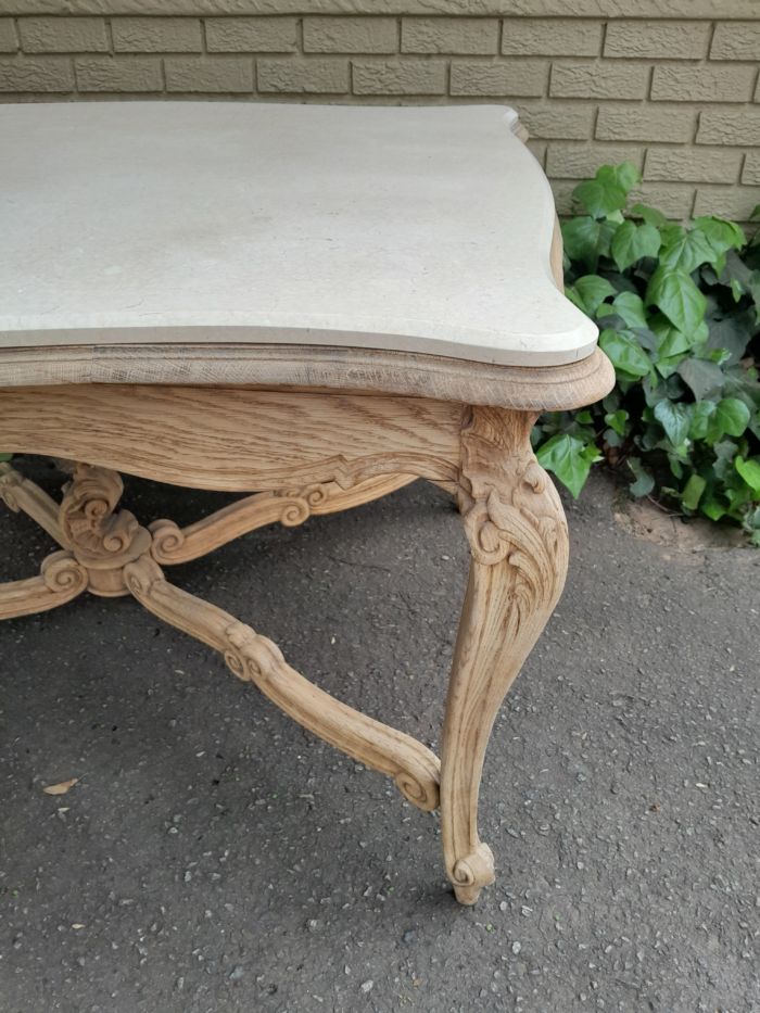 A 20th Century Carved Oak Dining / Entrance Table in a Contemporary Bleached / Natural Contemporary Wood Finish with Marble Top - Image 7