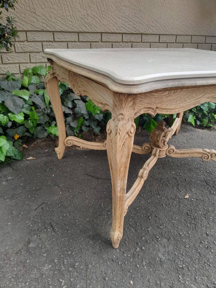 A 20th Century Carved Oak Dining / Entrance Table in a Contemporary Bleached / Natural Contemporary Wood Finish with Marble Top - Image 8