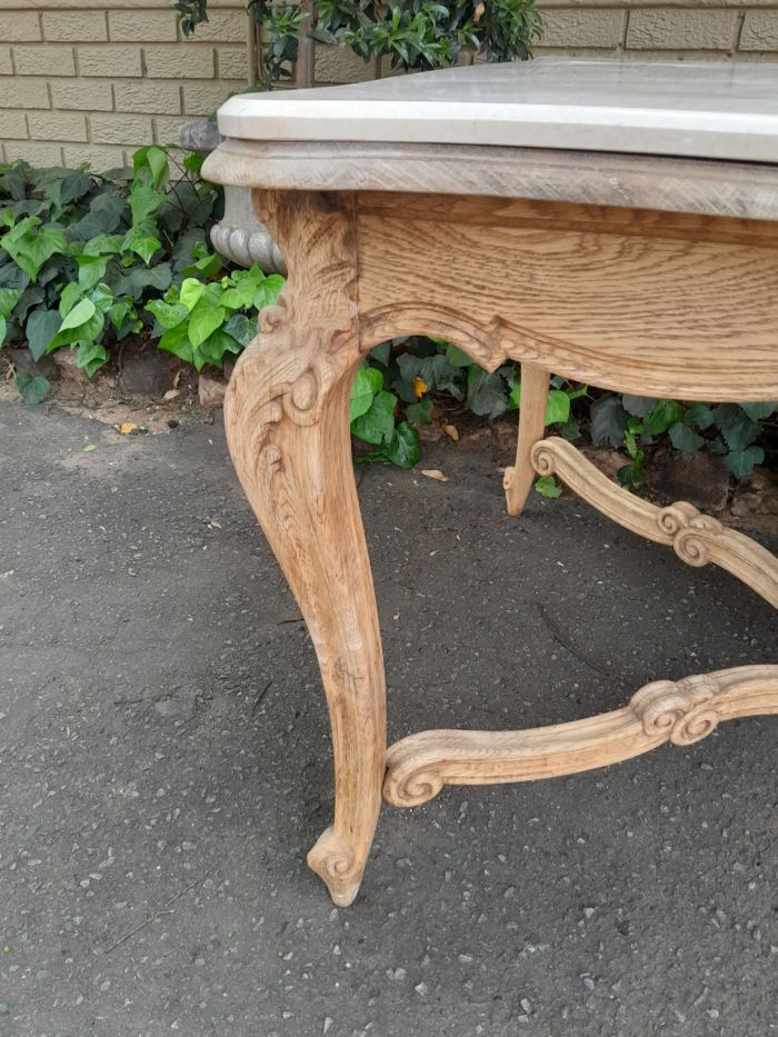 A 20th Century Carved Oak Dining / Entrance Table in a Contemporary Bleached / Natural Contemporary Wood Finish with Marble Top - Image 9