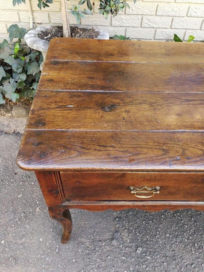 A Late 19th Century Circa 1880s Oak Server With Brass Handles And Three Drawers - Image 6