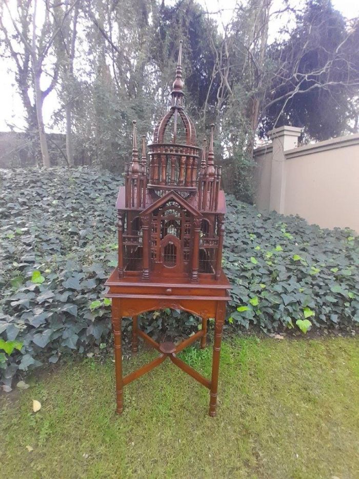 A 20th Century Victorian Style Bird Cage    Dimensions:) R23800