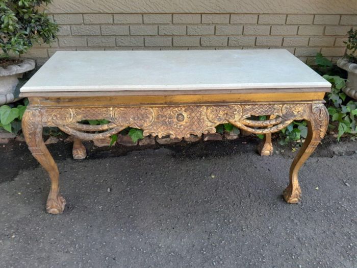 A 20th Century Ornately Carved Server/ Console/Entrance Hall Table with a Marble Top - Image 3