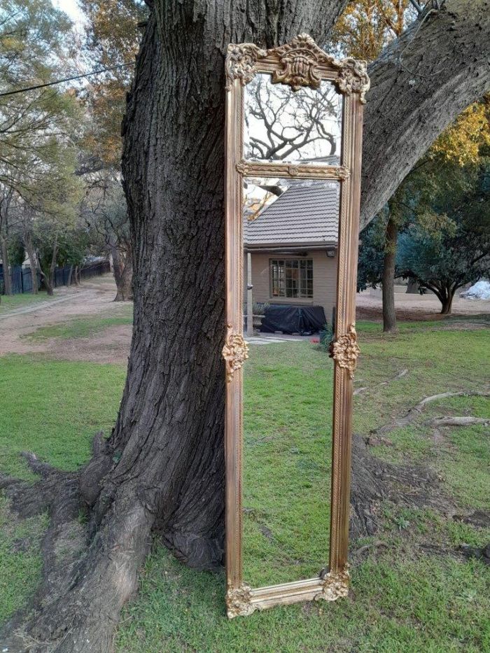 An Ornate Carved Rococo French Style Bevelled Mirror - Image 2