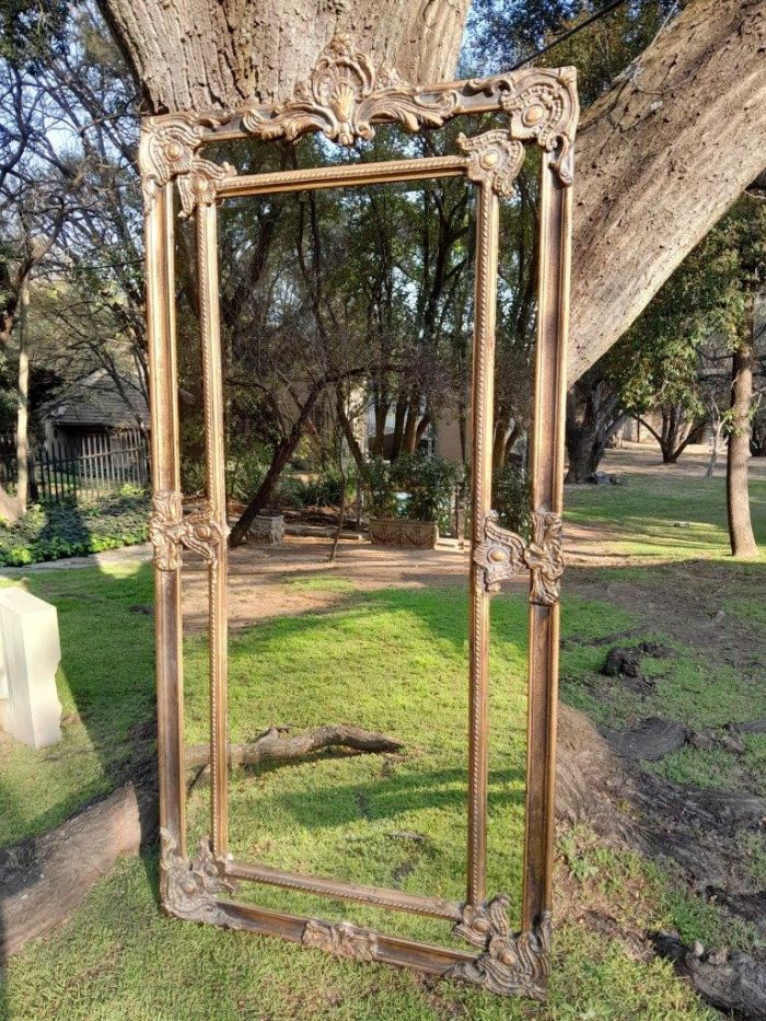 An Ornate Carved Rococo French Style Bevelled Mirror - Image 6