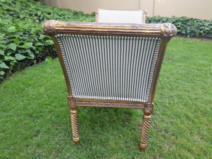 A French Style Carved Gilt-wood Window Bench - Image 5
