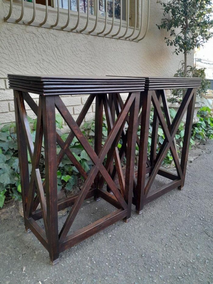 A 20th Century Pair of Teak Stands - Image 4