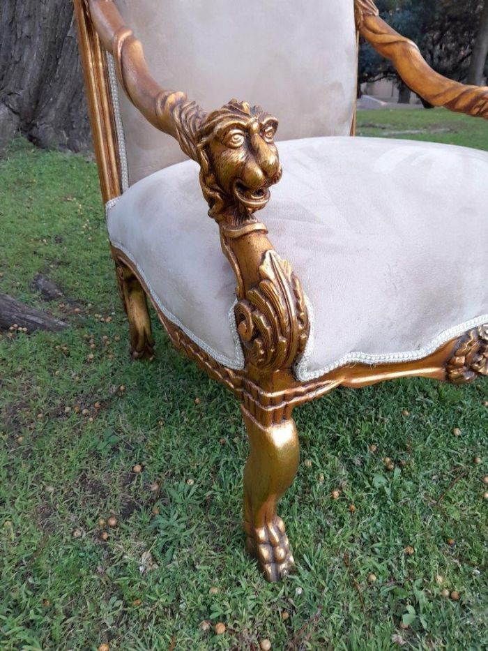 An Exceptional Pair of 20th Century French Style Ornately Carved & Giltwood Throne Chairs - Image 6