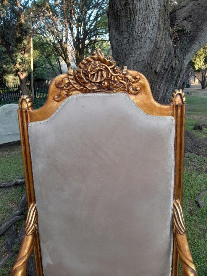 An Exceptional Pair of 20th Century French Style Ornately Carved & Giltwood Throne Chairs - Image 7
