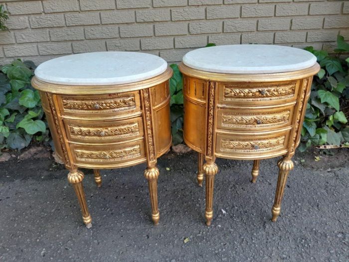 A Pair of French Style Hand-Gilded Oval Pedestals / Side Tables with Cream Marble Tops - Image 2