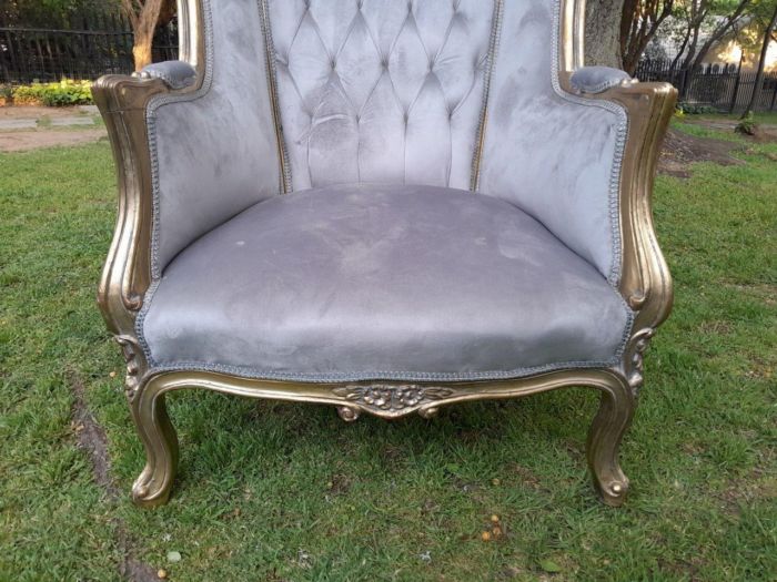A Pair of French Style Carved and Gilded Wooden Dome / Canopy Chairs (Dome Modelled on The Famous Louis XV Chair) - Image 6
