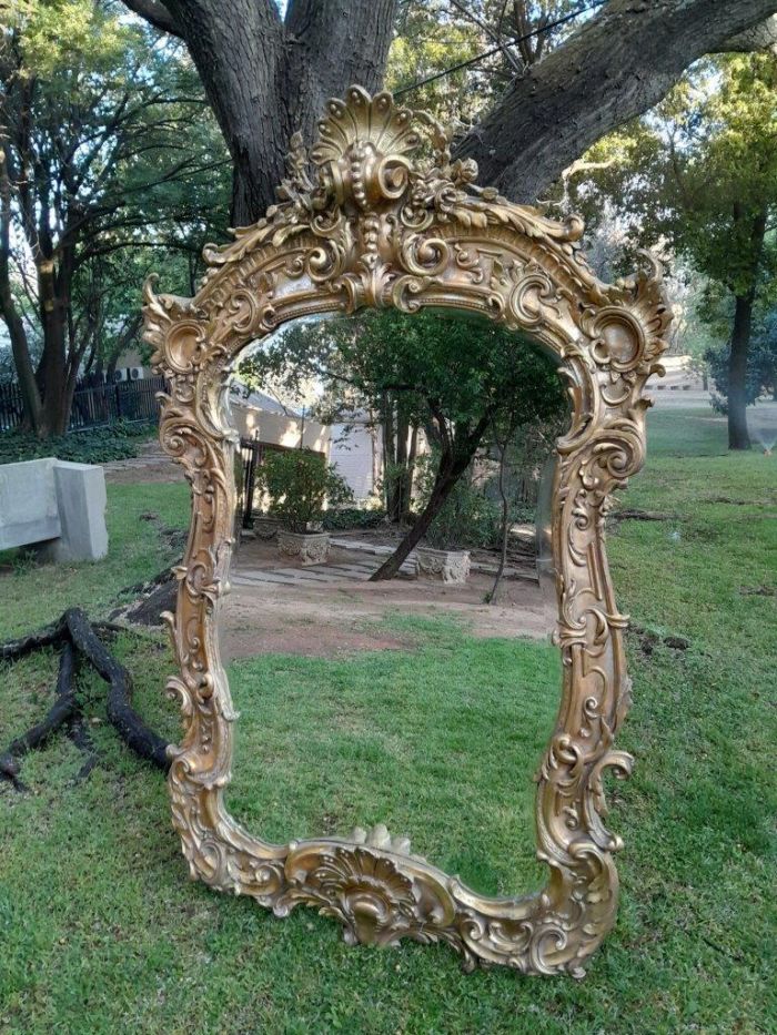 A French Rococo Style Ornately Carved and Gilded Bevelled Mirror - Image 3