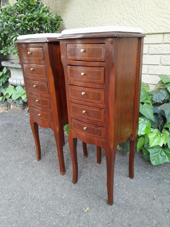 A Pair Of 20th Century French Style Walnut With Inlaid Pedestals With  Five Drawers And Cream Marble Top And Brass Handles - Image 3