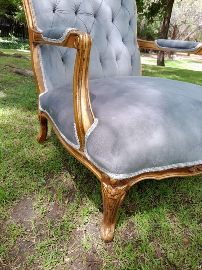 A French Style Pair Of Ornately Carved Gilt Wood Armchairs - Image 7