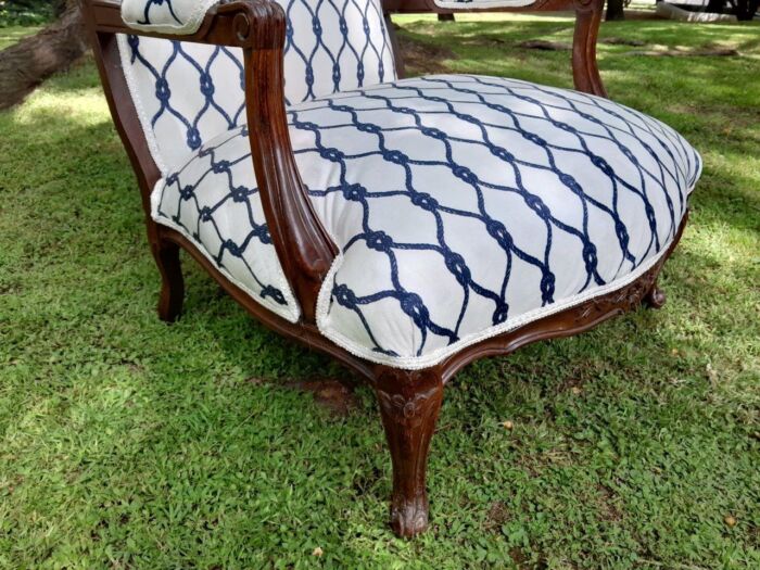 A 20th Century French Style Carved And Hand-Gilded Arm Chair With Foot-Rest - Image 13