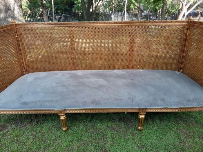 A 20th Century French Style Carved And Hand Gilded Rattan Day Bed / Settee - Image 5