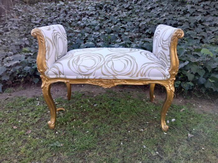 A French Style Ornately Carved Wooden Window Seat  /  Ottoman - Image 3
