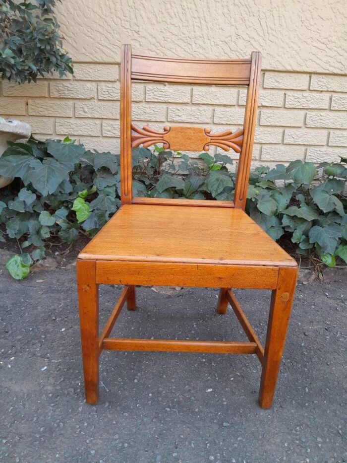 An Early 20th Century Set Of 3 Oak Chairs - Image 4