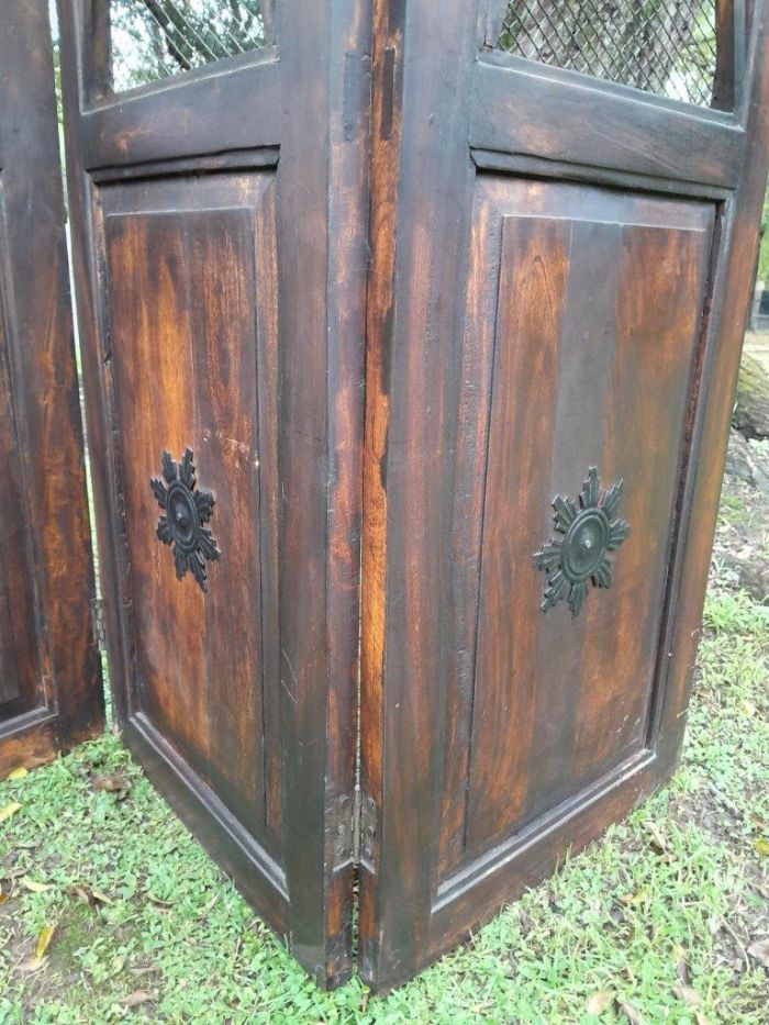 A 20TH Century 3 Panel Wooden Screen - Image 6