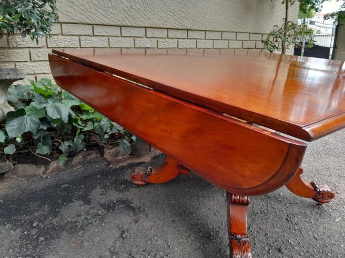An Antique William IV Breakfast Table With Hinged Top On Castors - Image 7