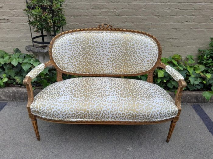 A 20th Century French Gilt Wood Settee - Image 2
