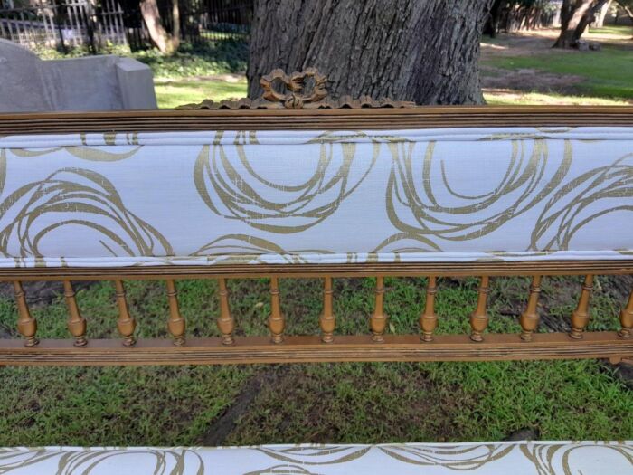 A 20th Century French Giltwood Empire Style Settee - Image 6