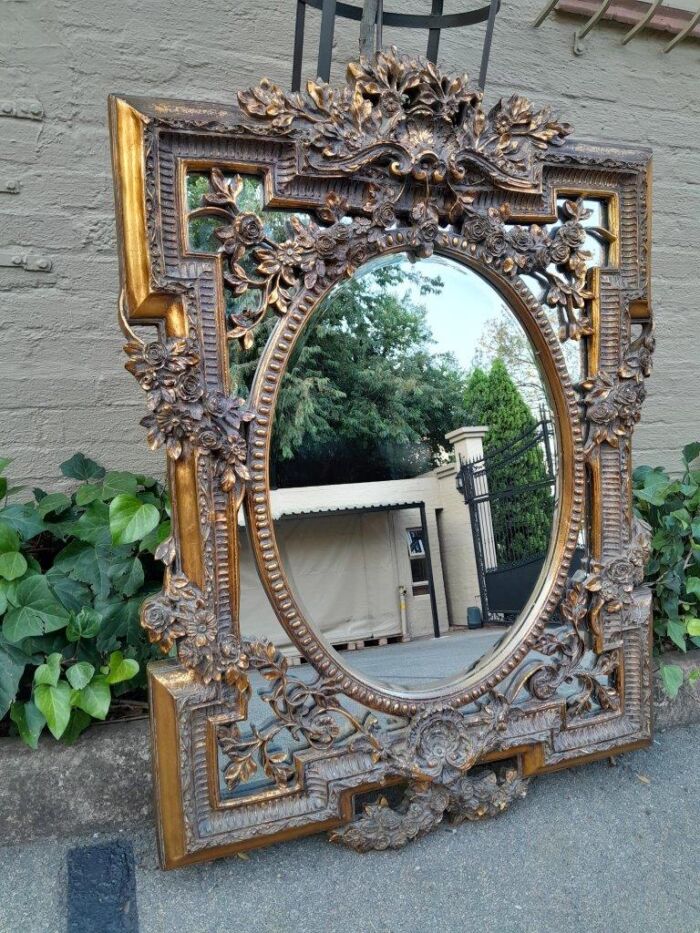 A 20th Century French Baroque Style Gilt Wood Mirror - Image 2