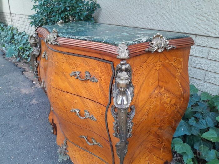 A 20th Century French Style Bombe Chest Of Drawers With Marble Top And Gilt Mounts - Image 5