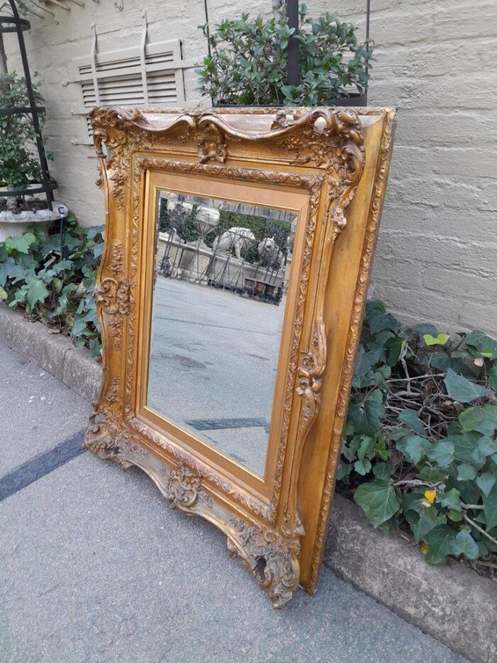 An Ornately Carved Gilt Framed Bevelled Mirror - Image 5