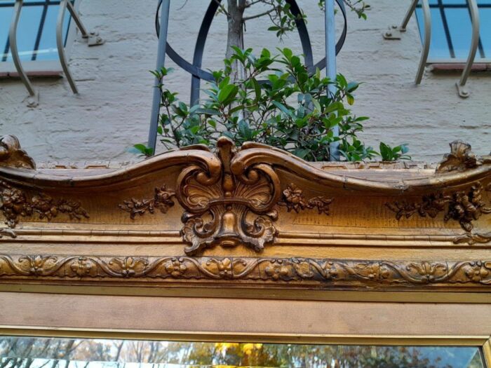 An Ornately Carved Gilt Framed Bevelled Mirror - Image 9