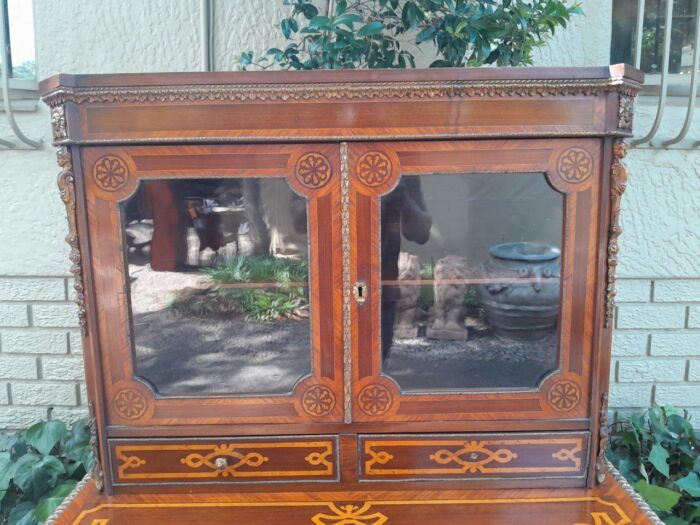 An Early 20th Century/Circa 1930 French Secretaire Inlaid And Gilt Metal In Two Parts With Glazed Doors - Image 5