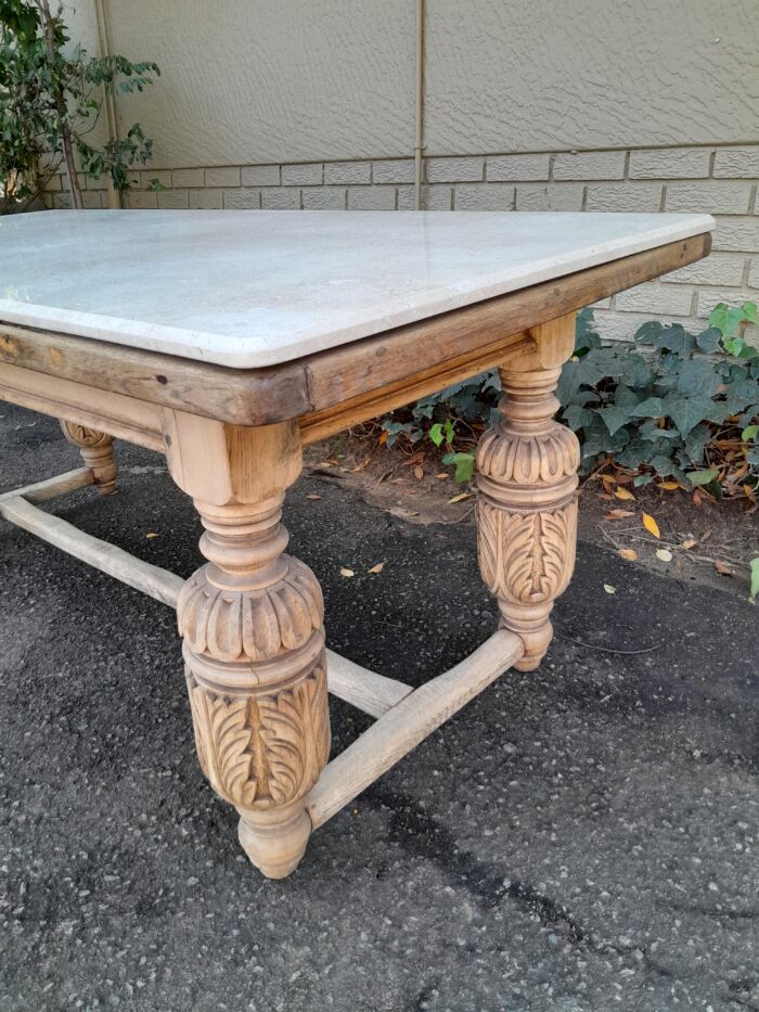 An Antique 19th Century French Carved Oak Dining Table in a Contemporary Bleached Finish - Image 9