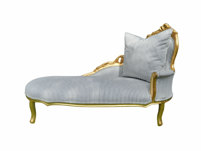 A French Style Ornately Carved Chaise / Chaise Lounge / Sofa Upholstered in a Contemporary Fabric with Large Scatter Cushion