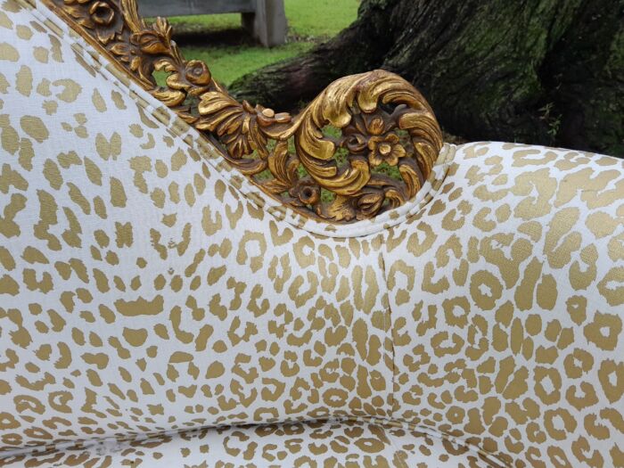 A Rare 20th Century Circa 1980 X French Rococo Style: Carved Wooden And Hand Gilded Settee Upholstered in a Custom-made Linen with Gold Print - Image 7