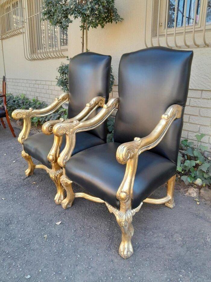 A Pair Of French Louis XIV Style Hand Gilded Armchairs Upholstered In Leather - Image 4