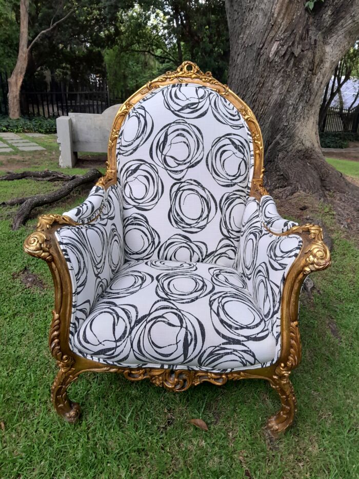 A 20th Century Pair of French Style Louis XVI Style Ornately Carved and Gilded Armchairs Upholstered in a Charcoal Linen/Cotton Blend Fabric - Image 4