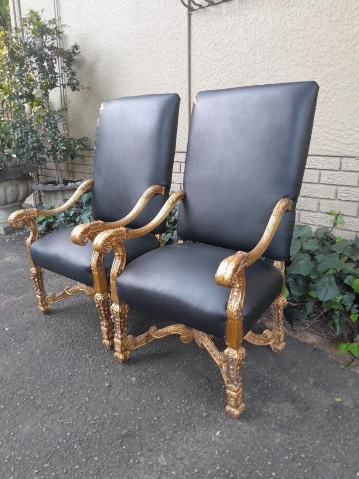 A 20th Century French Style Carved and Giltwood Arm Chairs Upholstered in Leather) - Image 3