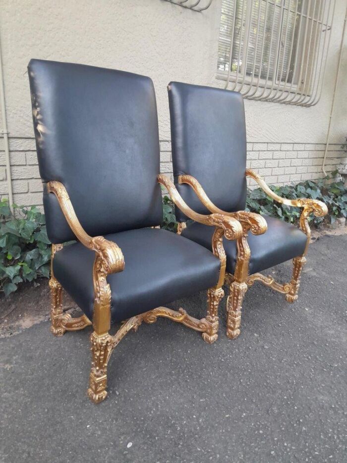 A 20th Century French Style Carved and Giltwood Arm Chairs Upholstered in Leather) - Image 4