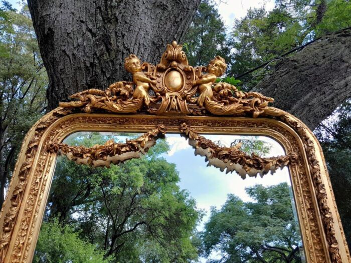 A French Style Ornately Carved and Gilded Bevelled Mirror 3 - Image 4