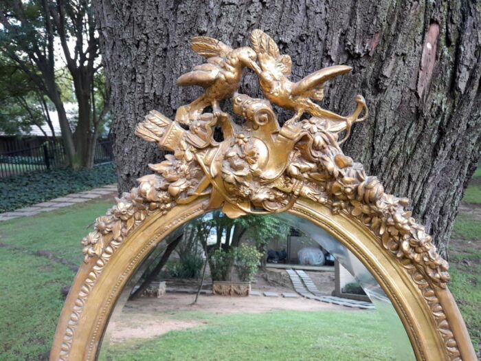 A French Style Ornately Carved and Gilded Bevelled Mirror 15 - Image 3