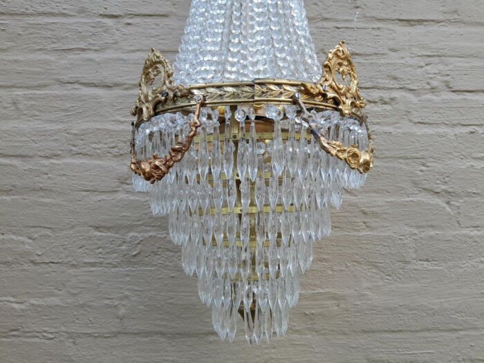 A Pair of French Style Ring Brass & Crystal Chandeliers - Image 6