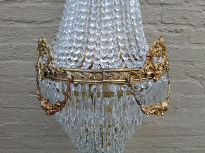 A Pair of French Style Ring Brass & Crystal Chandeliers - Image 7