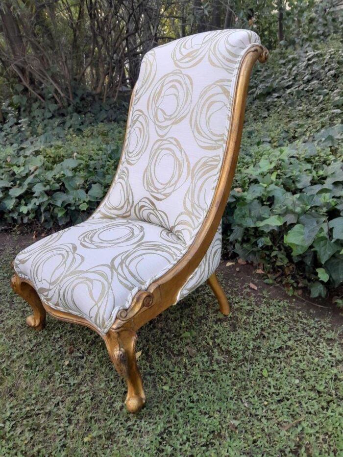 A 19th Century Victorian Mahogany Carved  Bathroom Chair on Original Porcelain Castors - Image 4