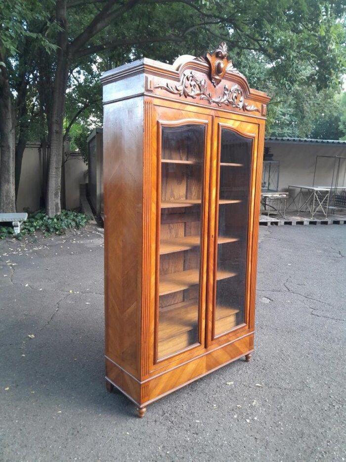 A 19th Century French Rococo Style Bookcase with Bevelled Glass, Shelves and Two Drawers - Image 3