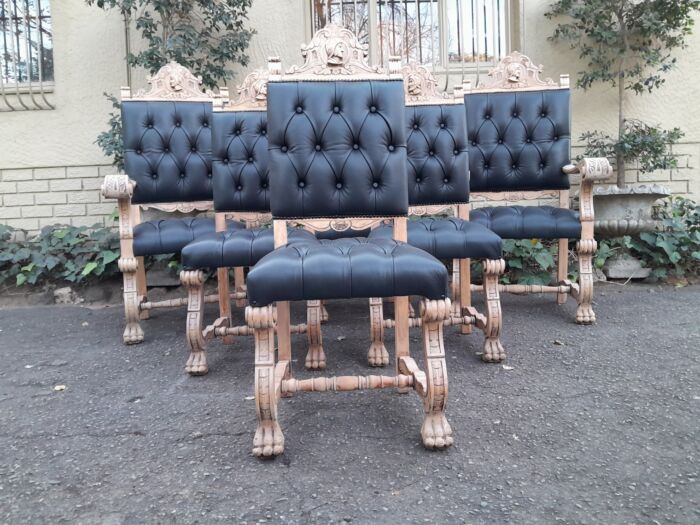 A 19th Century Spanish Heavily Carved Wooden Set of Six Mahogany Chairs (Comprises a Pair of Carvers / Armchairs and Four Dining Chairs) Upholstered in Deep Buttoned Leather  - Image 2