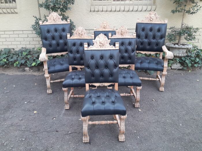 A 19th Century Spanish Heavily Carved Wooden Set of Six Mahogany Chairs (Comprises a Pair of Carvers / Armchairs and Four Dining Chairs) Upholstered in Deep Buttoned Leather  - Image 5