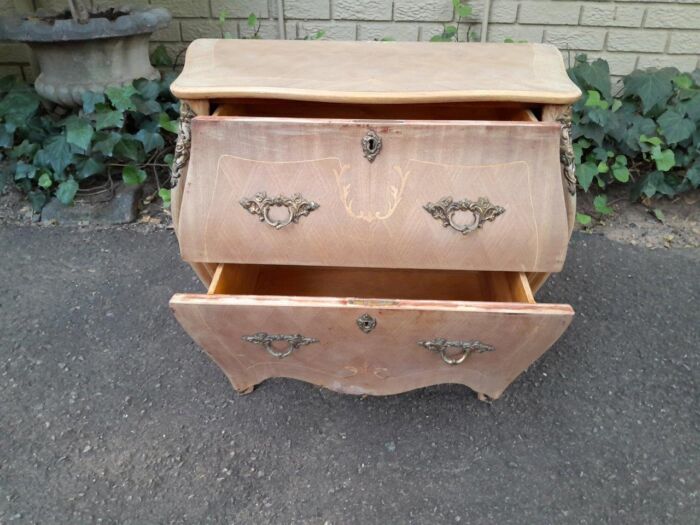 A 20th Century French Style Walnut and Inlaid Bombe Chest of Drawers with Gilt Mounts with Marble top and In A Contemporary Bleached Finish - Image 7