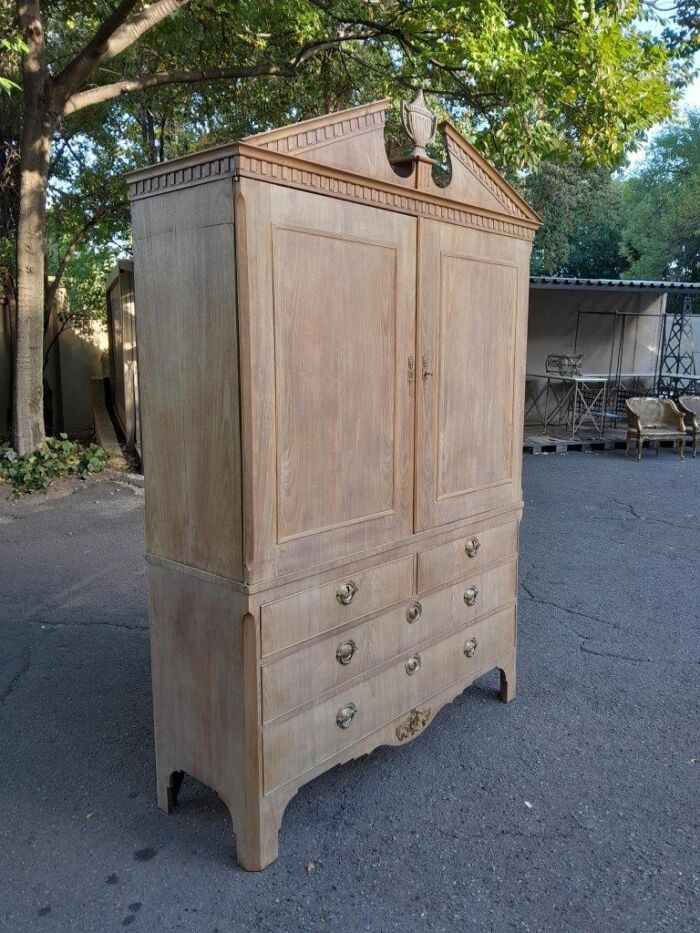 An 18th / 19th Century Dutch Mahogany Linen Press with Brass Handles  and Escutcheons In A Contemporary Bleached Finish - Image 4